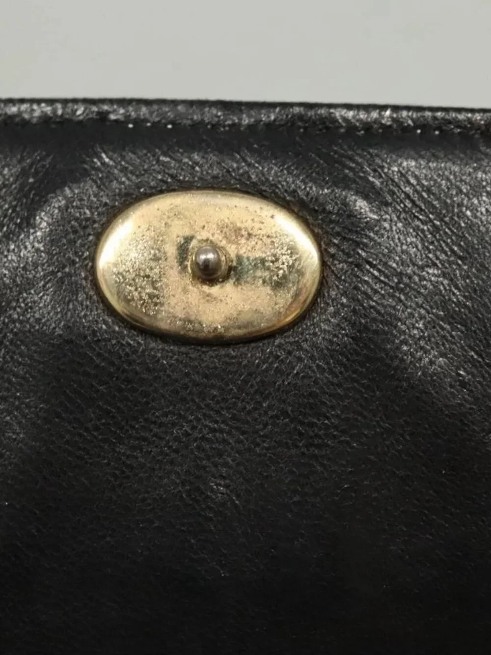 CHANEL Shoulder Bag Lamb Skin White CC Auth 125205